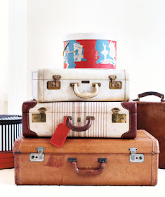 A Mademoiselle's World: Packing 101: How to pack light yet stay fashionable