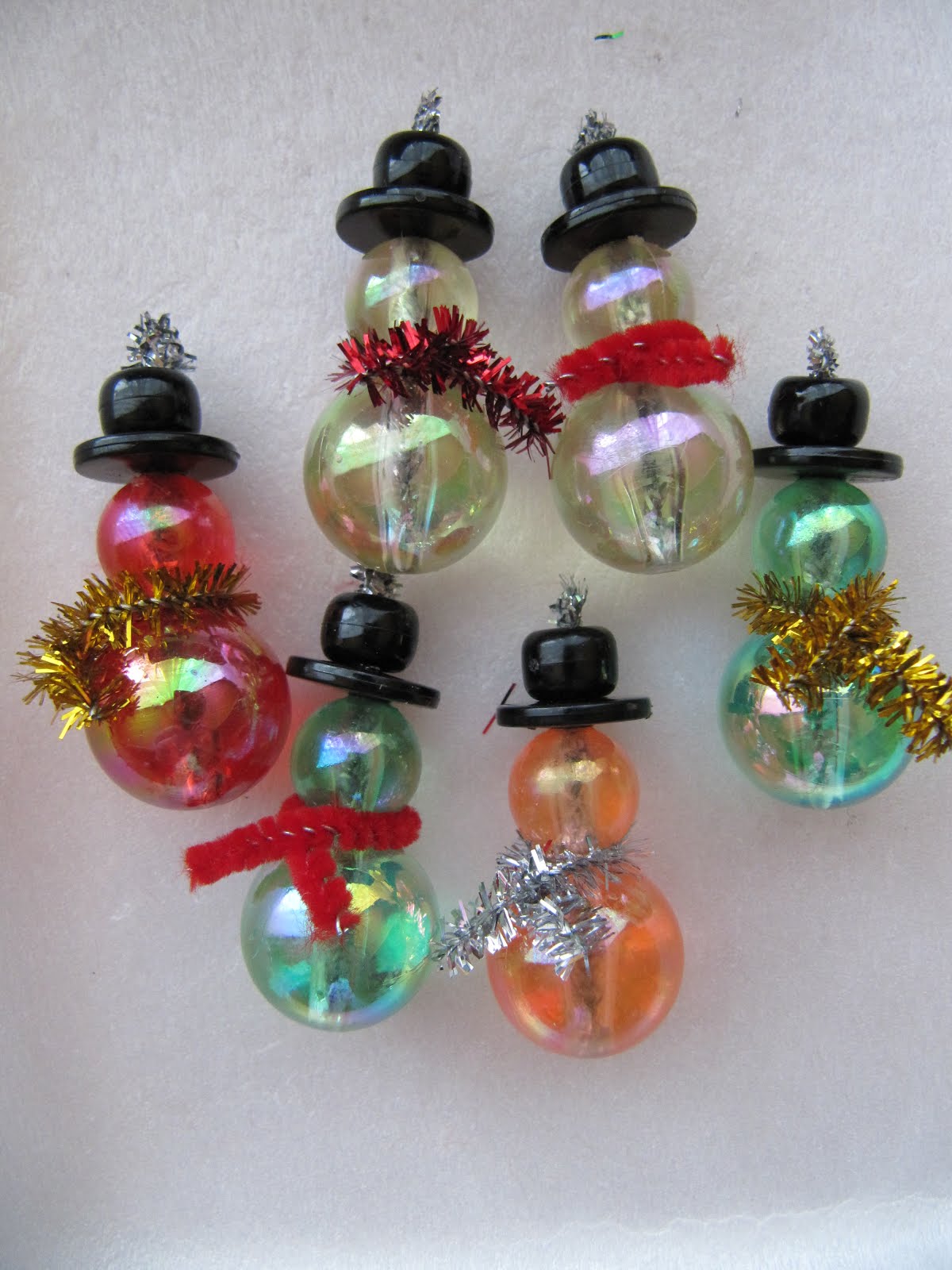 Гирлянда из бусин своими руками