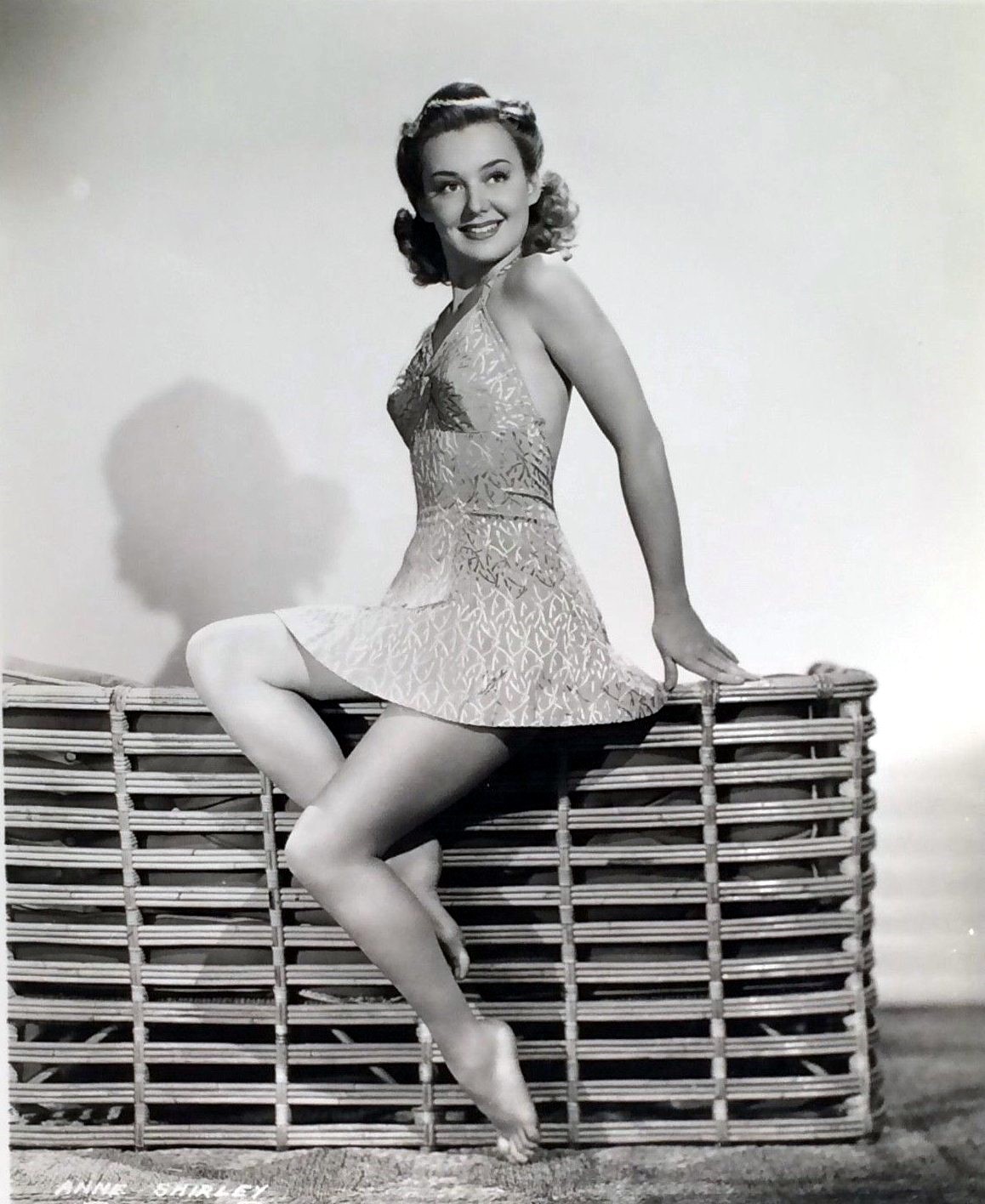Anne Shirley Hollywood Actress and Film Legend 24Trading Cards