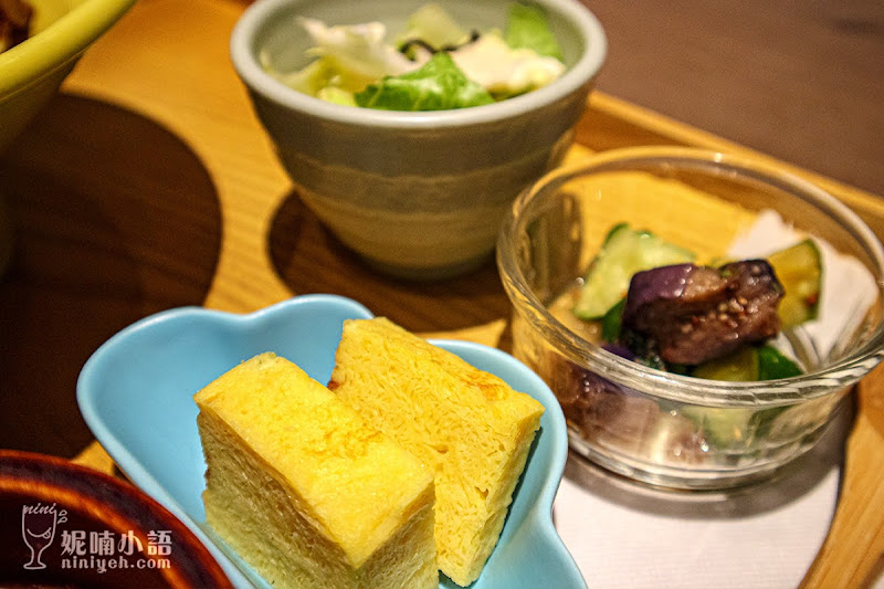 【台北南港美食】WIRED CHAYA茶屋。全球最美書店日式餐廳 【台北南港美食】WIRED CHAYA茶屋。全球最美書店日式餐廳