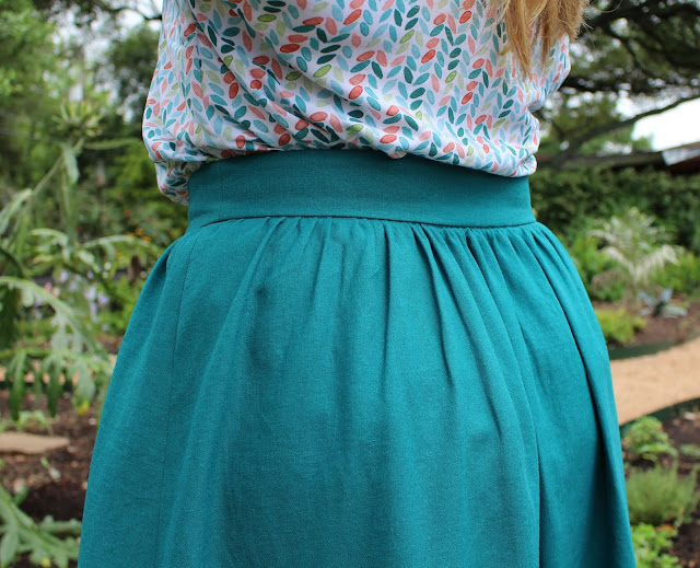 Front Button Skirt PDF Pattern Review