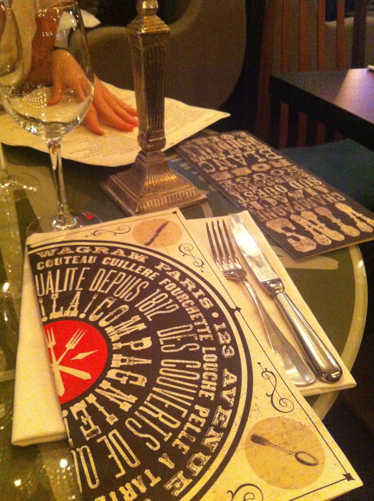 A Table Paris ! La Compagnie Paris 17