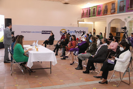 Reciben servidores públicos de San Andrés Cholula curso sobre violencia política de género