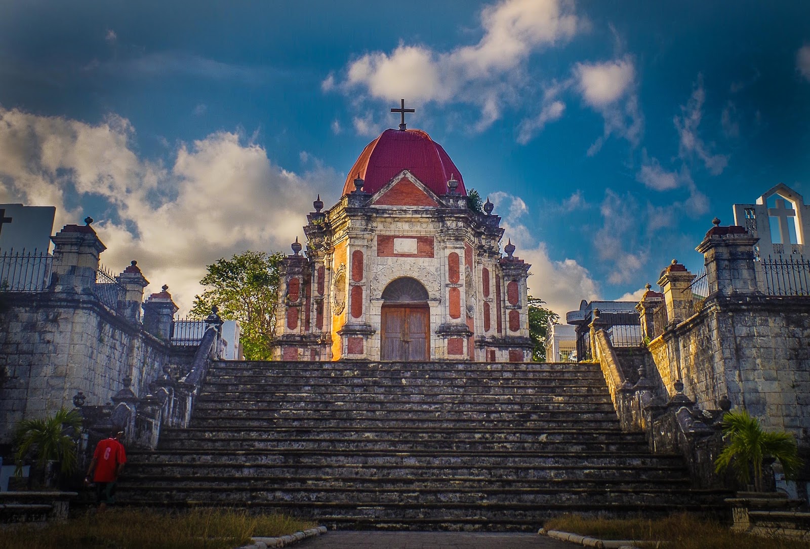 GalaeroEscapeTravels San Joaquin Cemetery Grandeur and Beyond