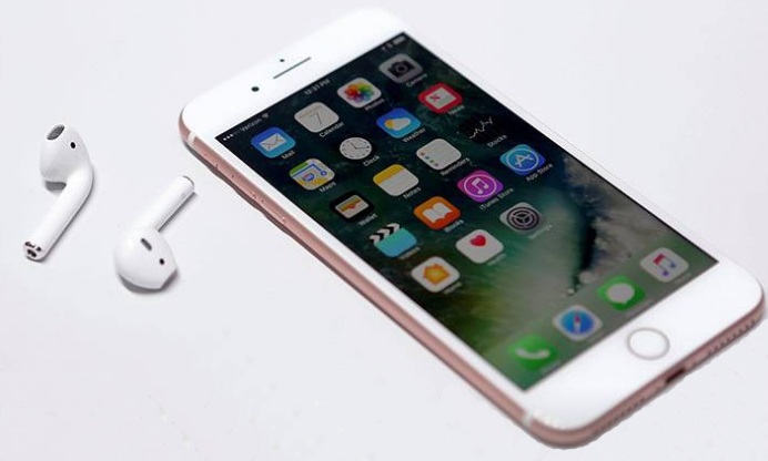 Apple iPhone7 & 7Plus at a Glance - InfoDrishti