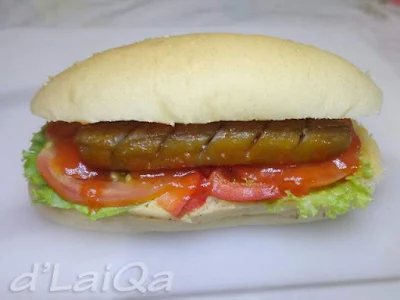 Simple Hot Dog ala Rika (1)