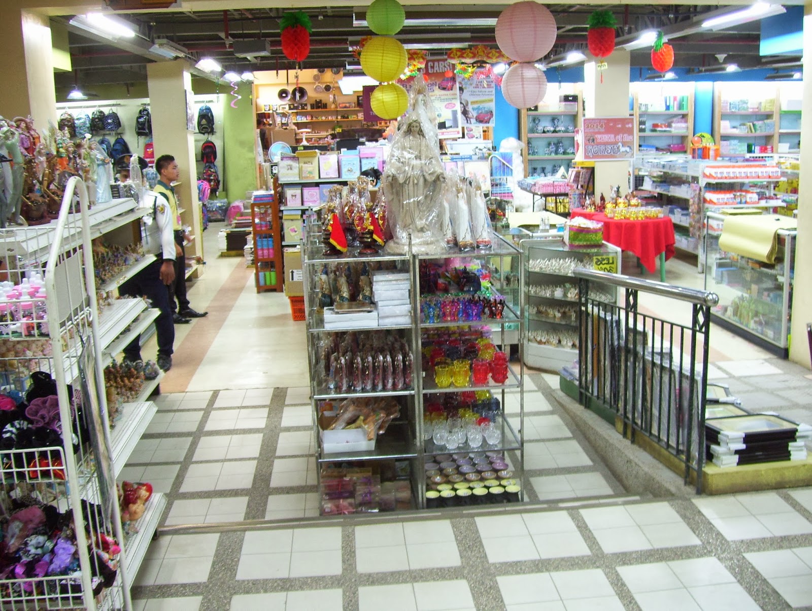 Gateway Philippines 2014 Small Department Store, Bogo City Cebu Island Philippines