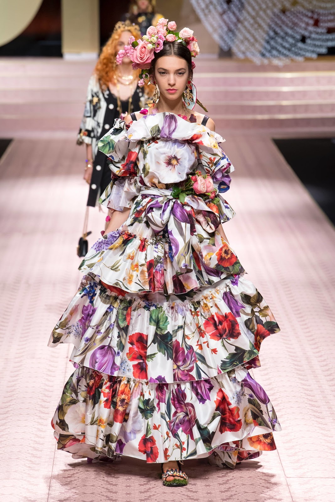 Dolce & Gabbana Spring 2019 Fashion Show Backstage MFW | Cool Chic ...