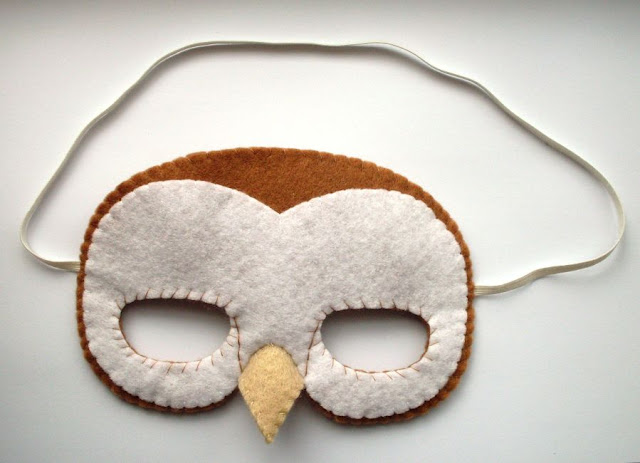 Sew a fun felt barn owl mask!