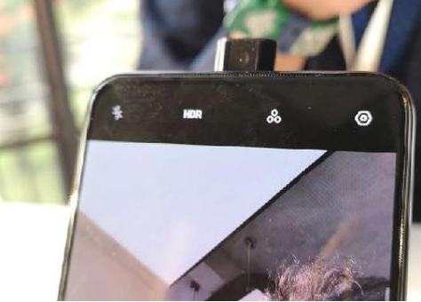 Realme Pastikan Boyong Smartphone Berkamera 64MP ke Indonesia