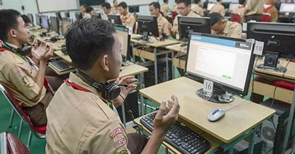 Contoh Soal Pg Bahasa Indonesia Teks Rekaman Percobaan Kelas 9 Edisi Revisi