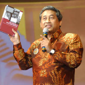 Buku Teks Kurikulum 2013