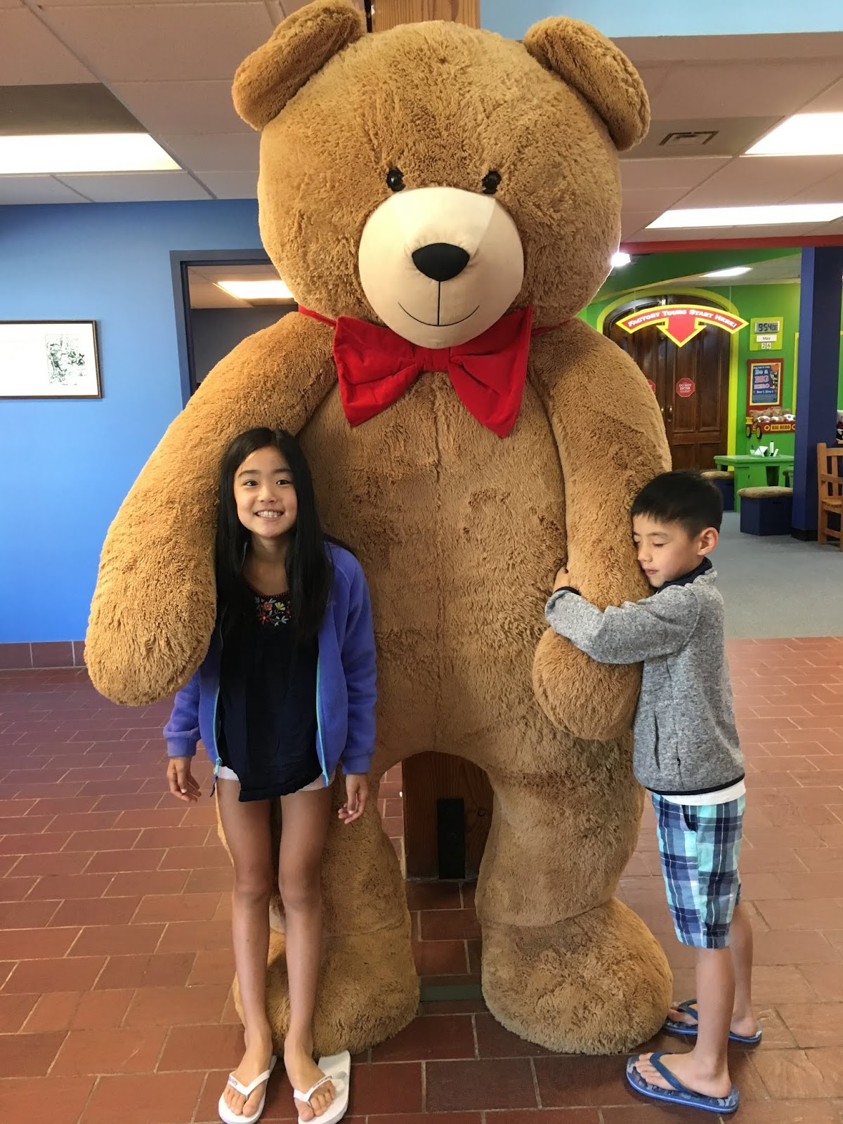 Traveling Stroller 7 KidFriendly Factory Tours