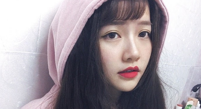 Ngắm gái xinh trên Facebook