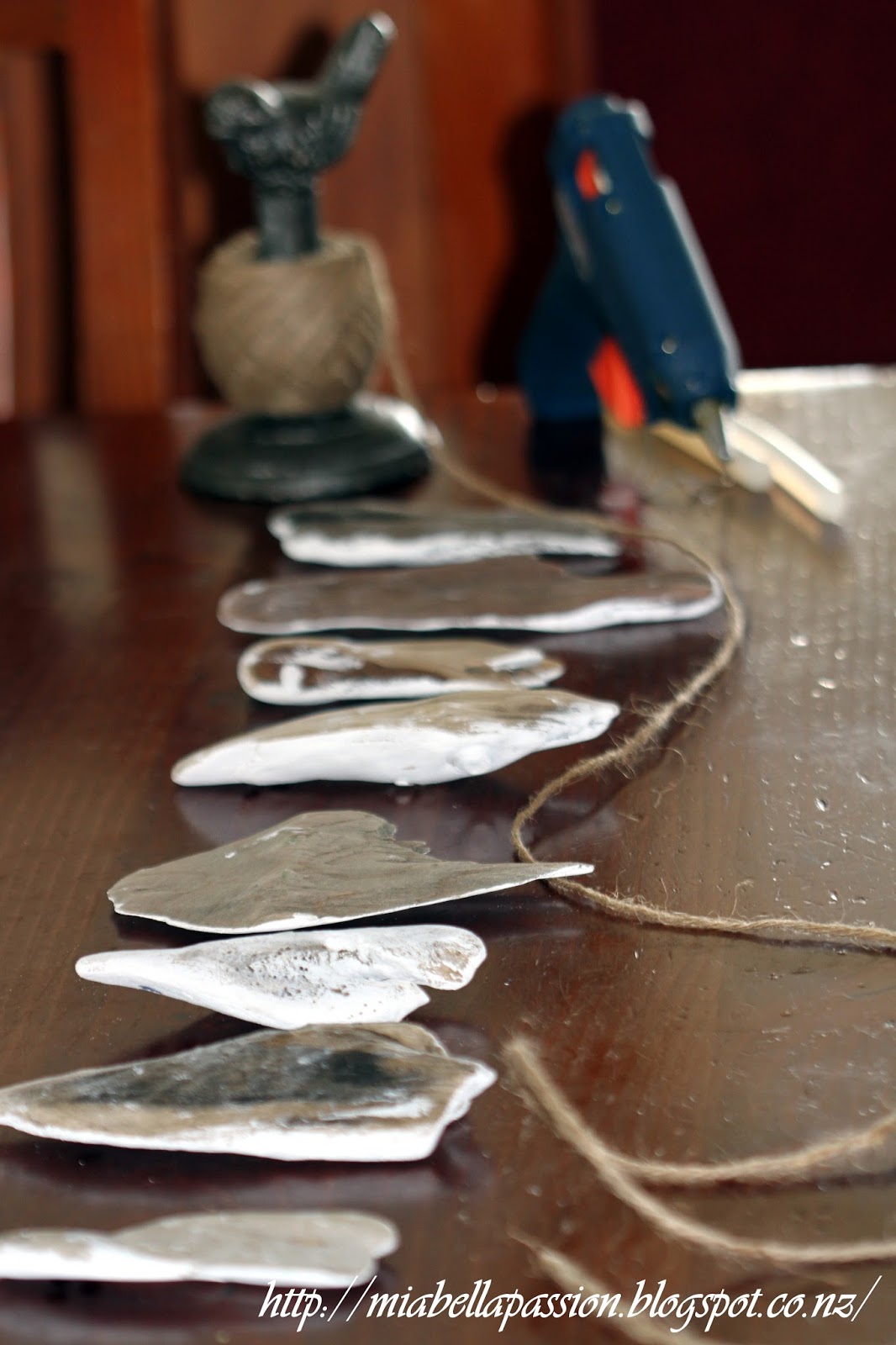 Driftwood Ghost Halloween Banner....