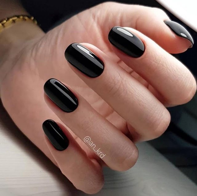 cute nail colors for pale skin