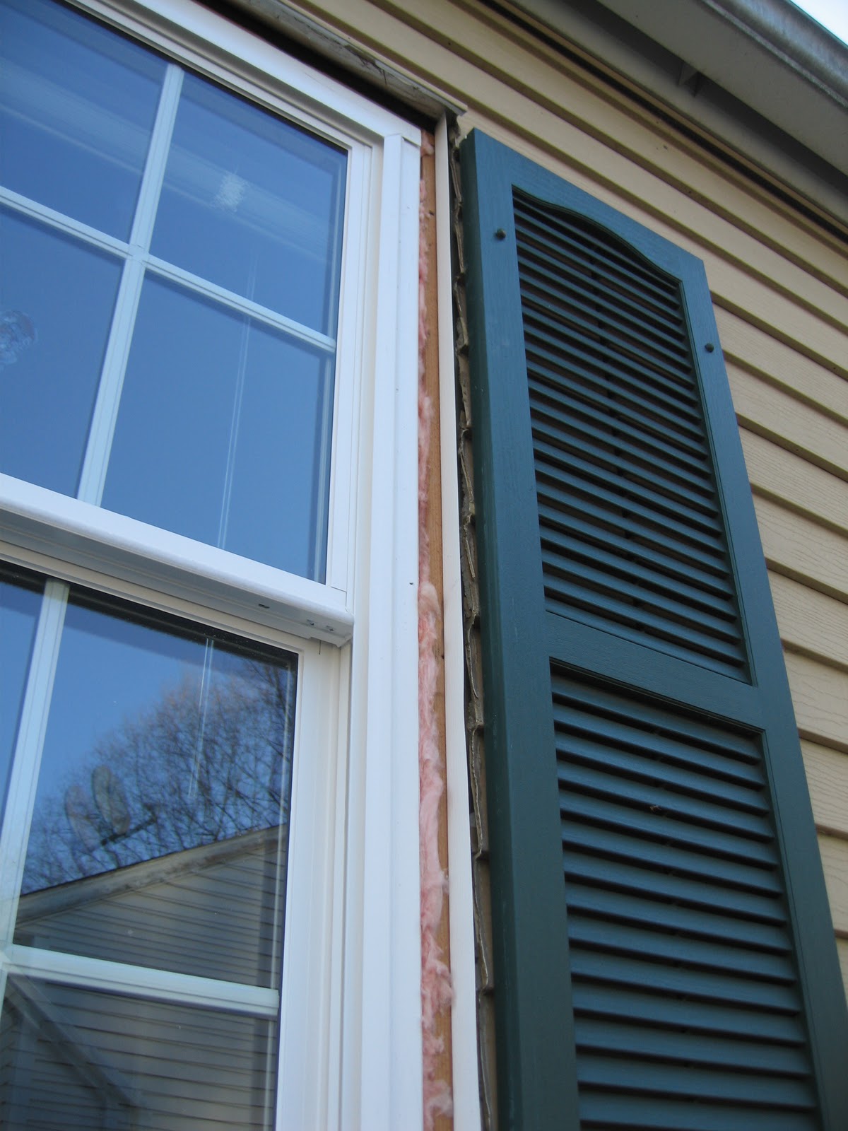 BFC inc How to seal old alum window/siding;add flashing/insulation