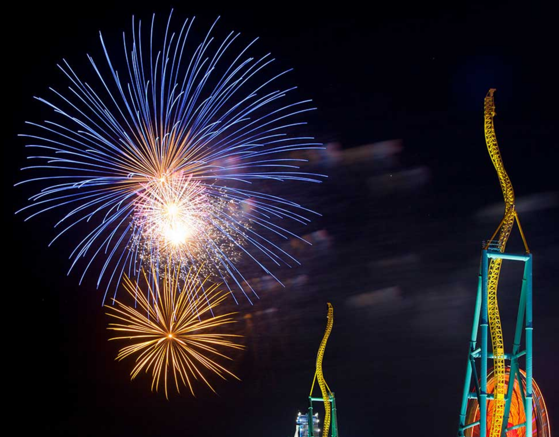 NewsPlusNotes Cedar Point to Host Light Up The Point on July 4th