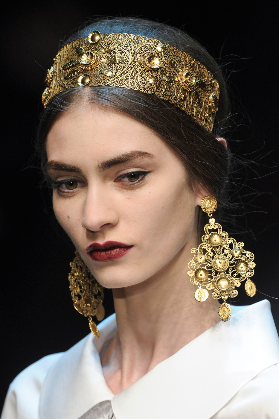 BLOSSOM: Holy cross inspired Accessories:D&G Fall/Winter 2013/2014 ...