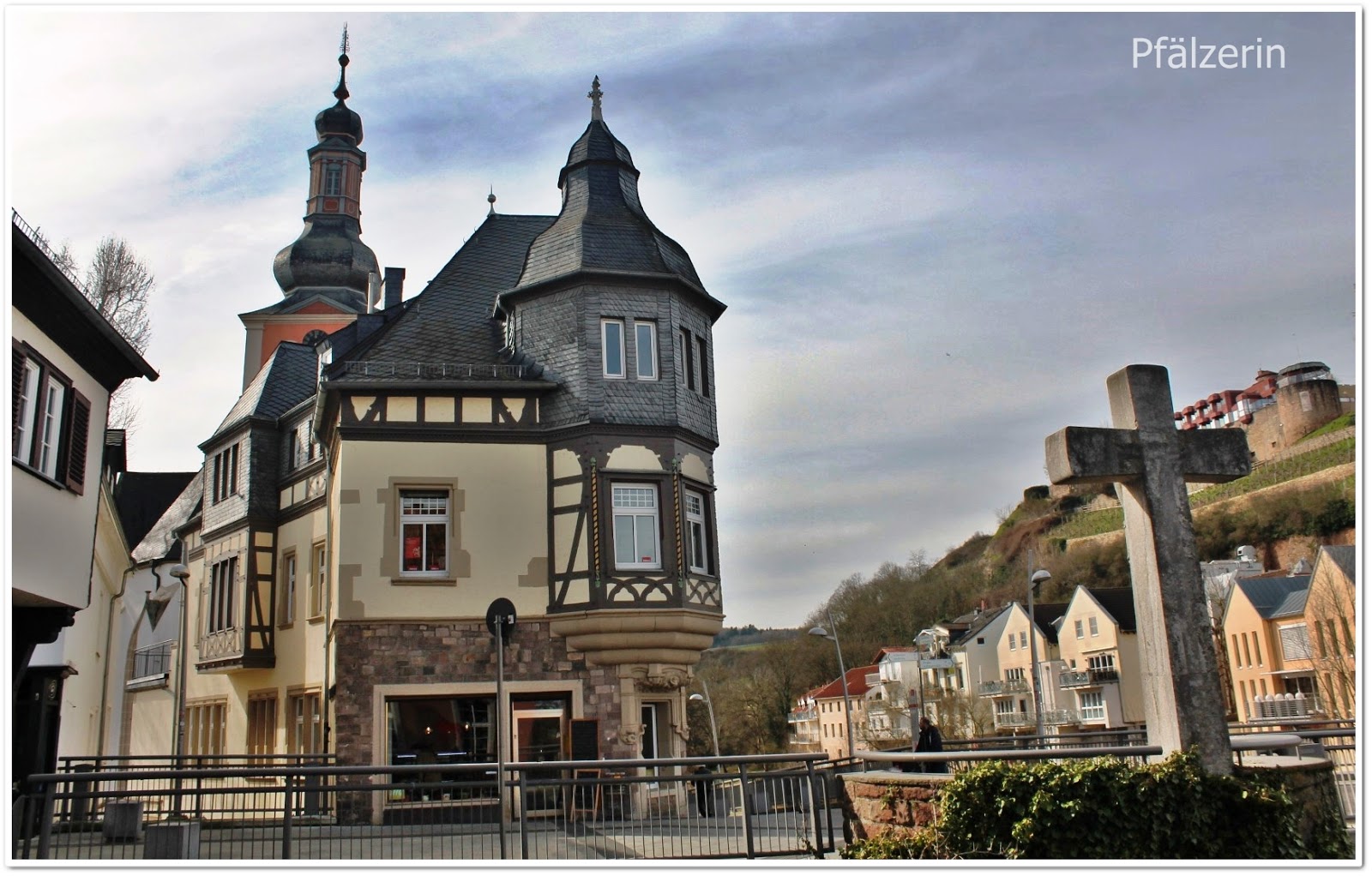 Die Pfälzerin Rund um die Alte Nahebrücke in Bad Kreuznach Die Pfälzerin Rund um die Alte Nahebrücke in Bad Kreuznach