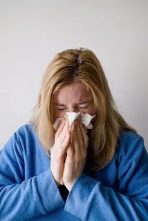 sneezing symptoms