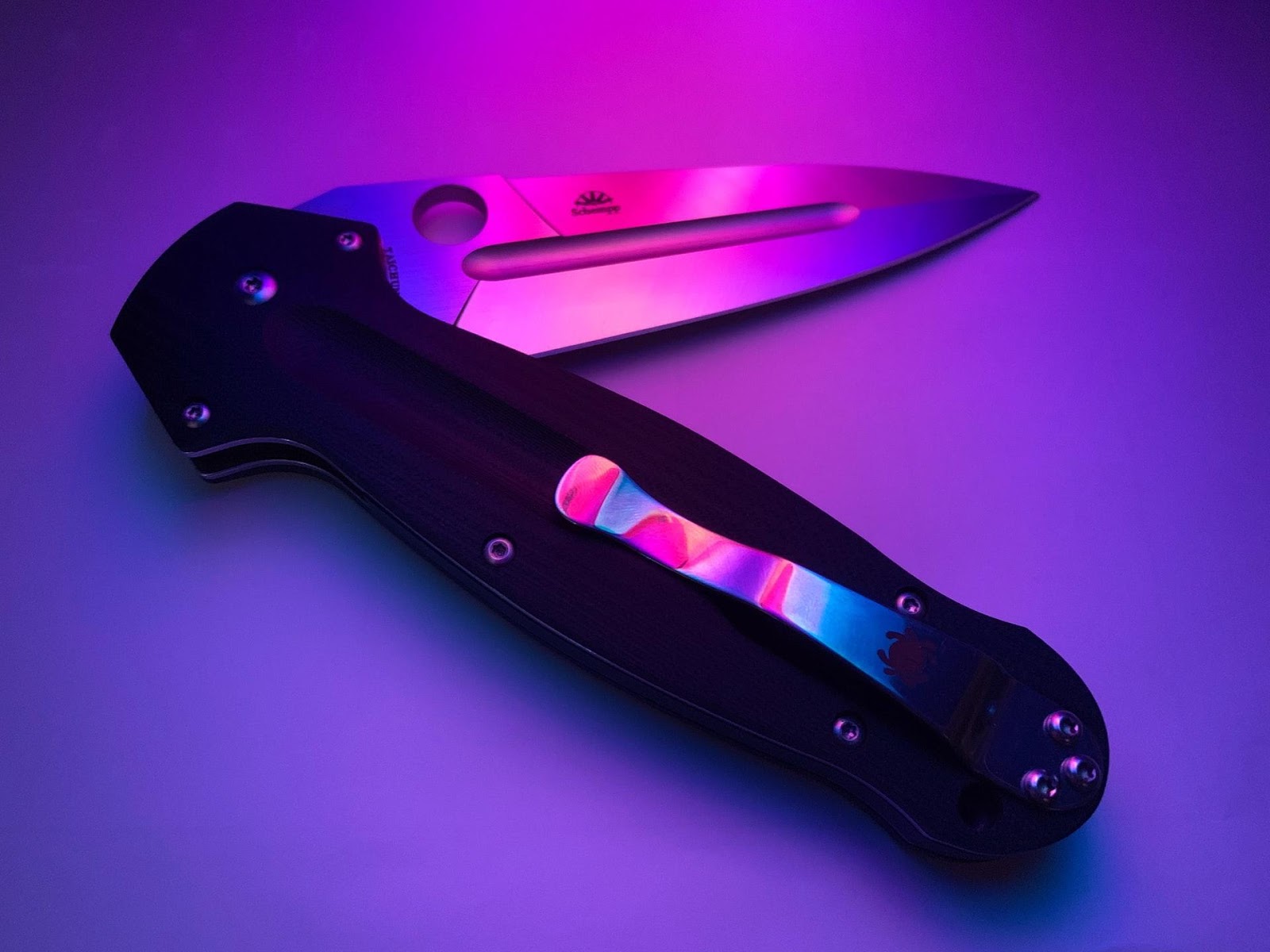 The Ultimate Automatic Knives Buyers Guide for 2022