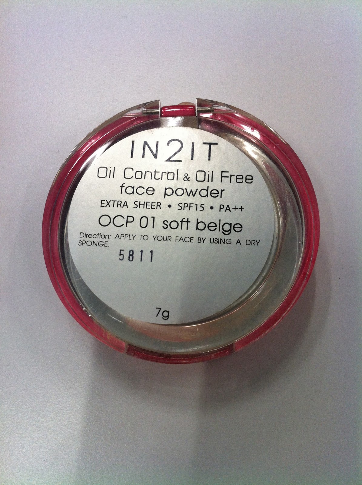 By Inna Olaso Review in2it Oil Control & Oil Free Face Powder