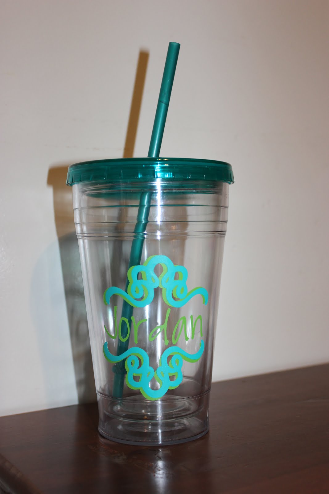 Vinyl Expressions Vinyl on Cups