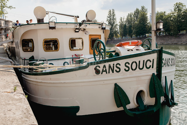 Barge “Sans Souci” Paris