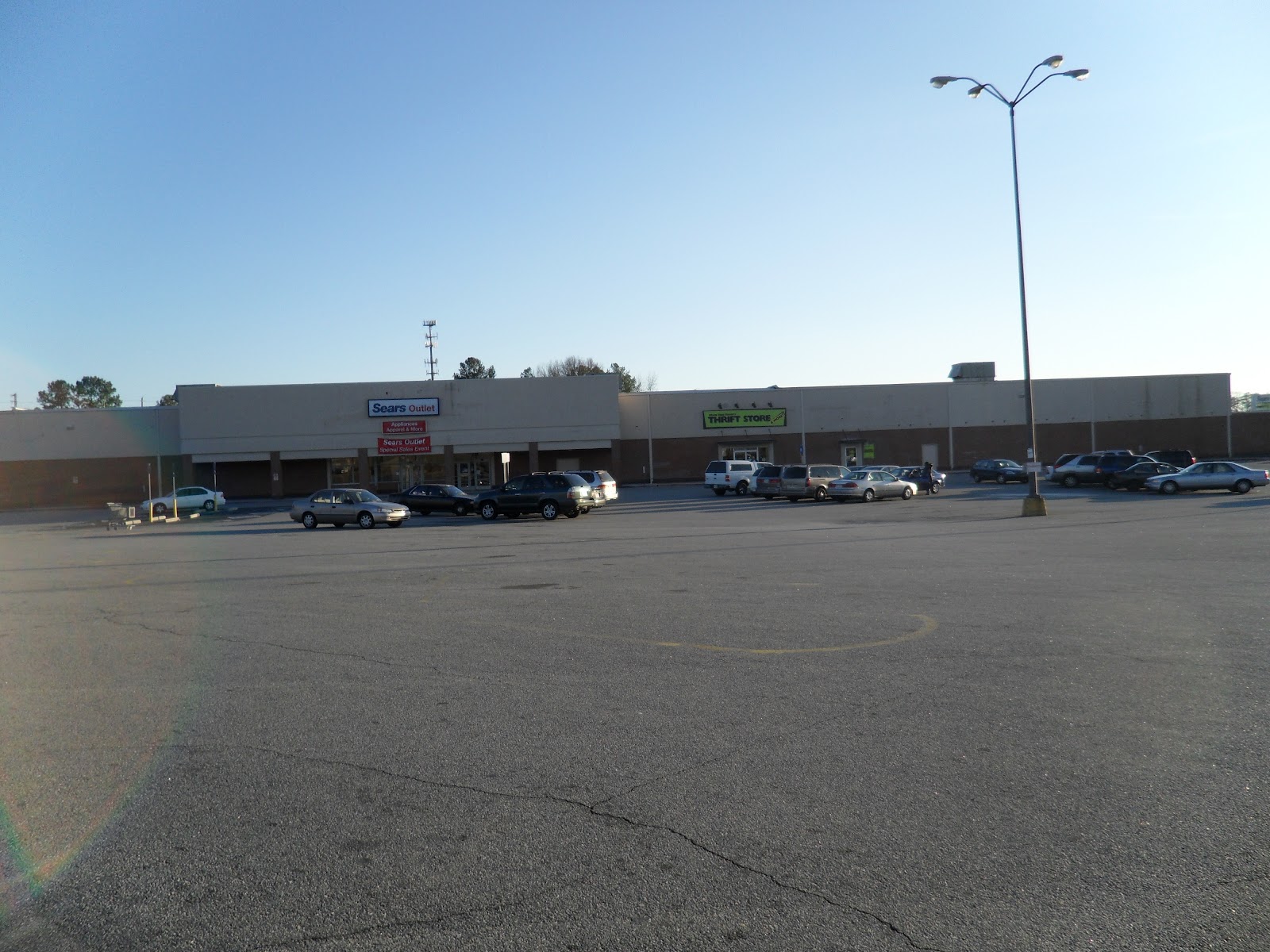 Kmart World Spotlight Sears Outlet / Former Kmart Marietta, GA