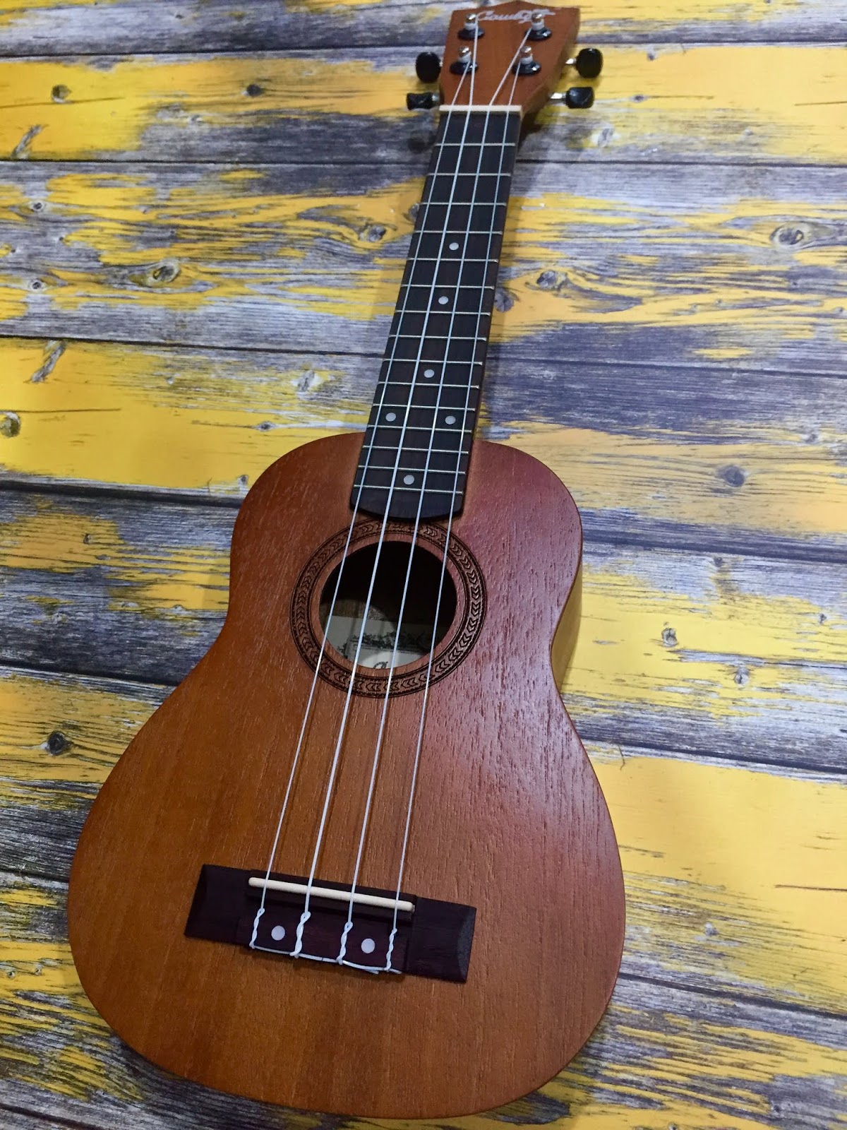 Ukulele Cowboy Uk Soprano Gratis Tas Toko Gitar Semarang Semarang Music Point Pusat Gitar Custome Dan Sperepartnya