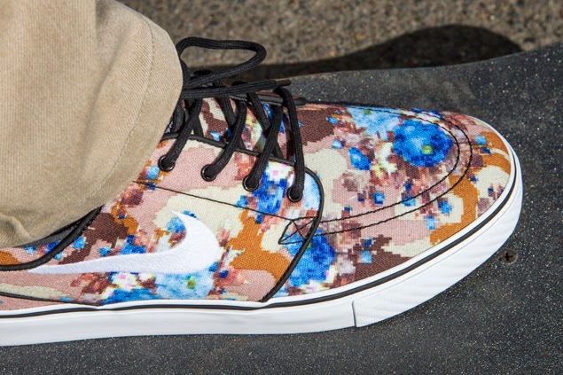 nike janoski canvas floral