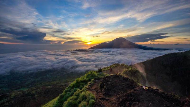 gunung di indonesia