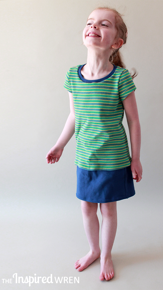 Living Summer in simple knit tees and skirts with built-in shorts. | The Inspire Wren