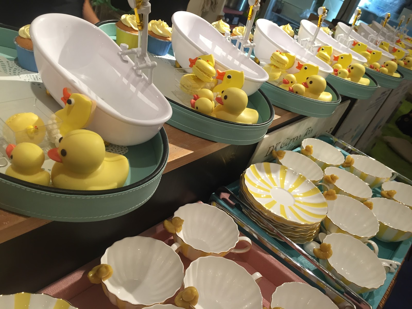 童真共趣小黃鴨- DK Cuppa Tea @ 上環店