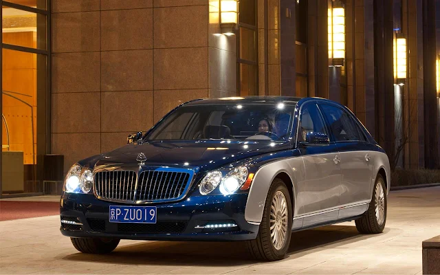 Maybach Edition 125 front