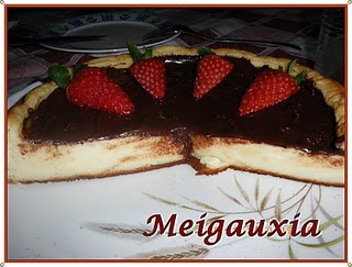  Tarta de queso con chocolate y fresas 