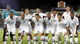 LDU Quito enfrenta a Nacional de Paraguay, Copa Sudamericana 2015