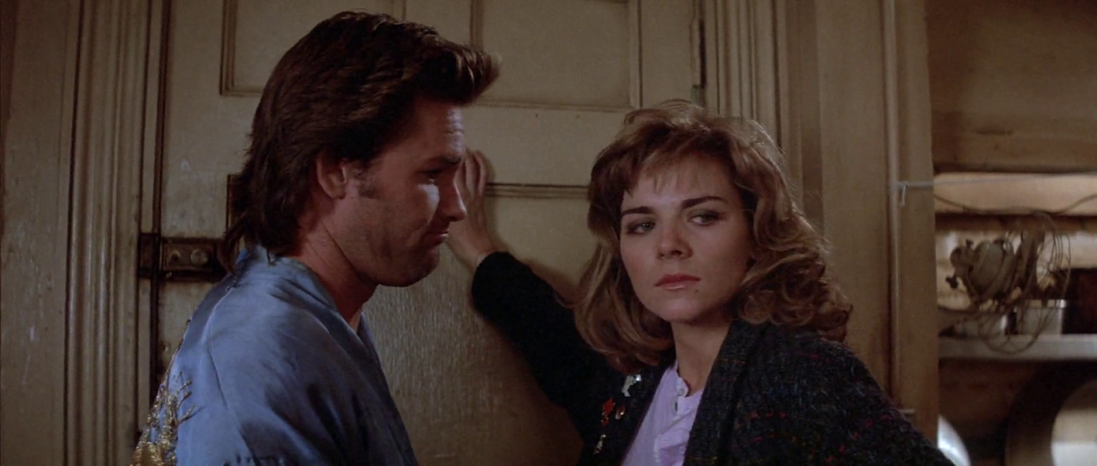 Big-Trouble-in-Little-China-Kurt-Russell-Kim-Cattrall.png