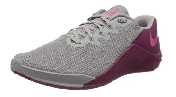 8- Nike Women's Metcon 5 Training Shoe 8- Nike Women's Metcon 5 Training Shoe