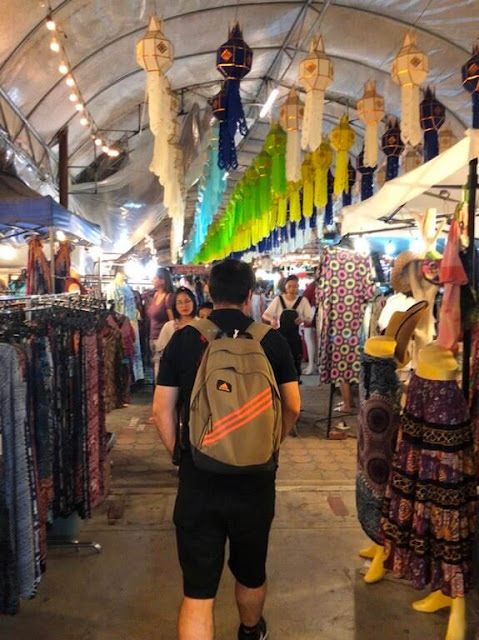 Mercados Nocturnos (Nigth Bazar) de Chiang Mai - Tailândia 