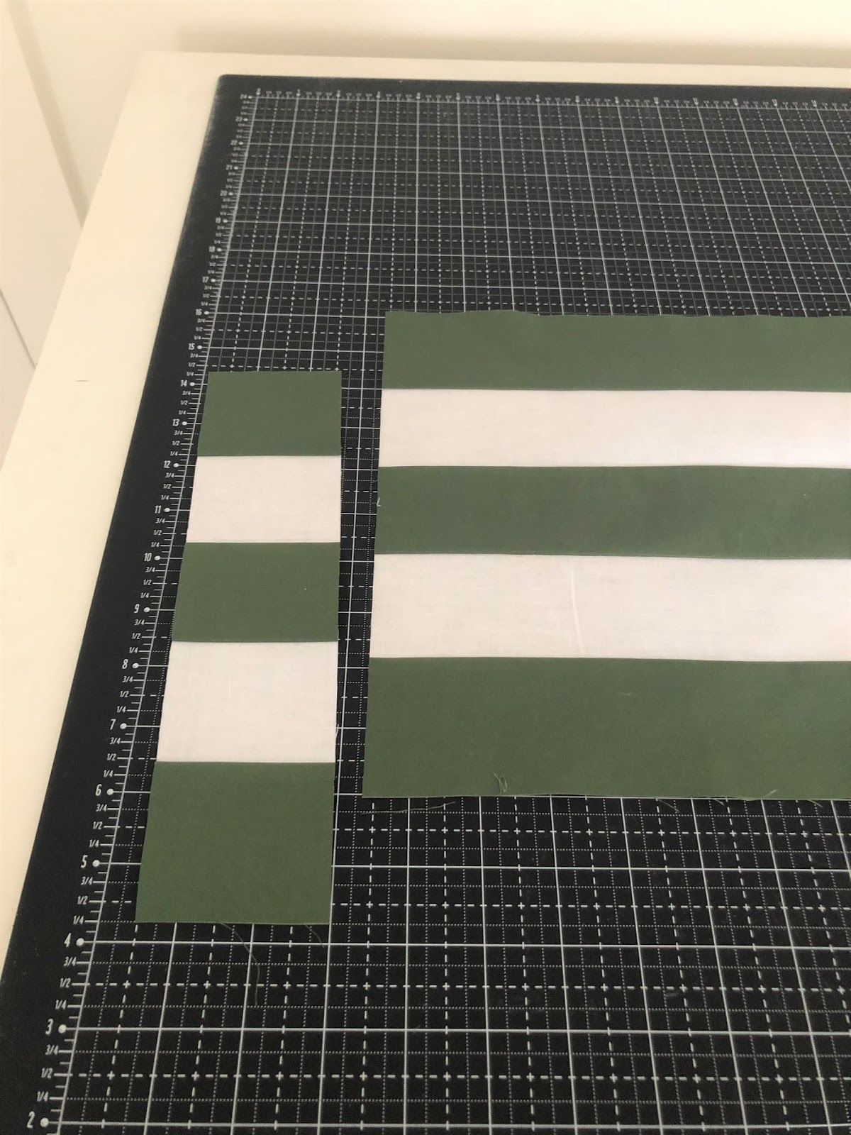 Gigi's Thimble TwoColor Irish Chain QuiltAlong Week 4