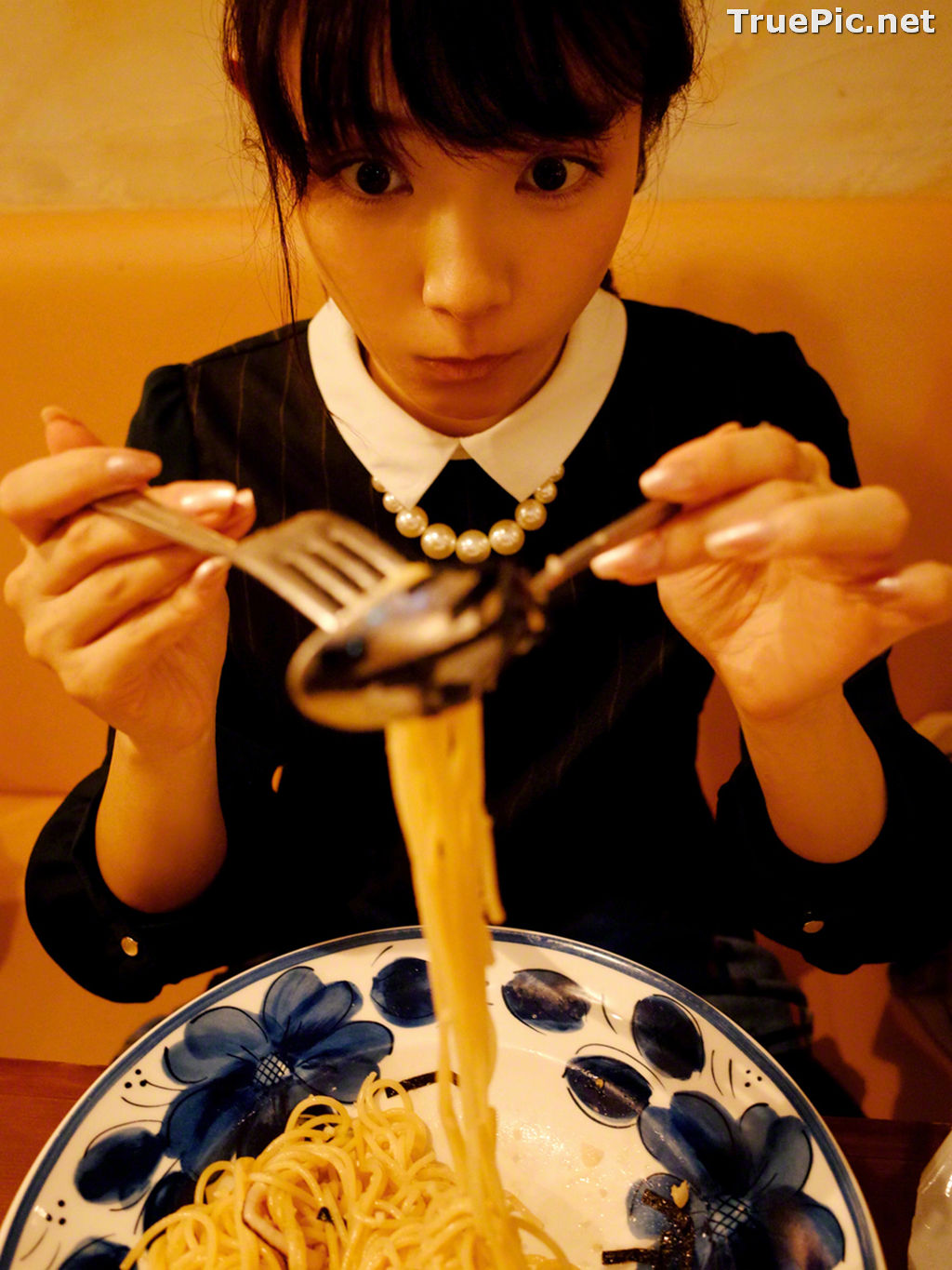 Image Wanibooks No.137 – Japanese Idol Singer and Actress – Erika Tonooka - TruePic.net - Picture-86