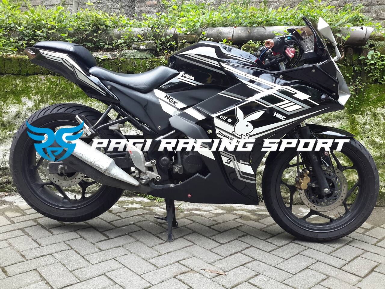 Body Belakang CB150R Ala Ninja 250 FI Pagi Racing Sport