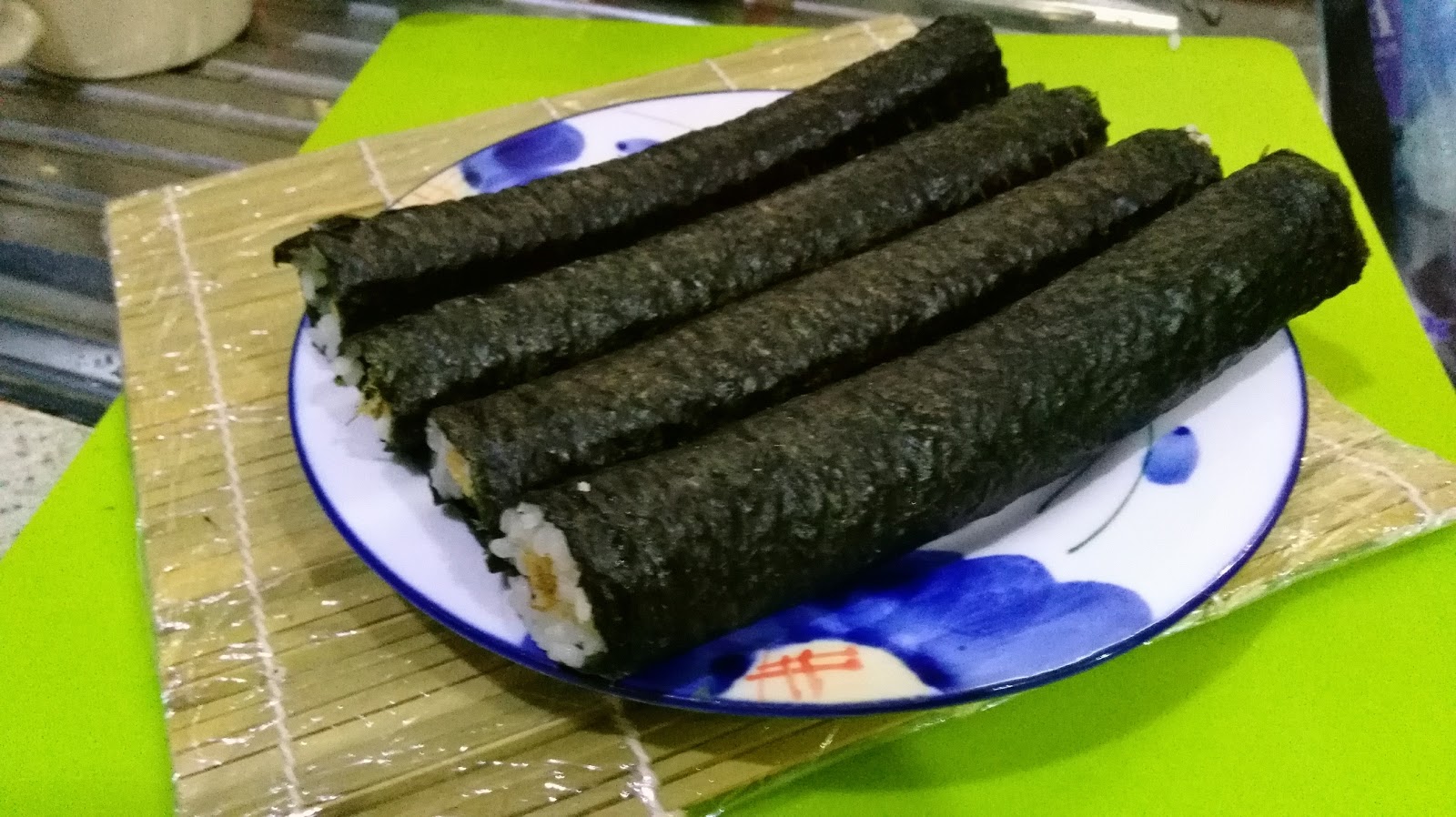 Yummilicious for my Princess 小公主的寶寶美食 12/1/2017 (Thur) meat floss sushi