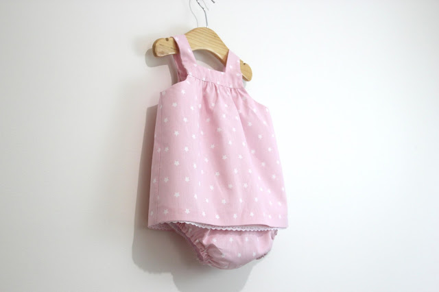 DIY Tutorial y patrones gratis VESTIDO y BRAGUITAS para bebé niñas. Costura ropa bebés.