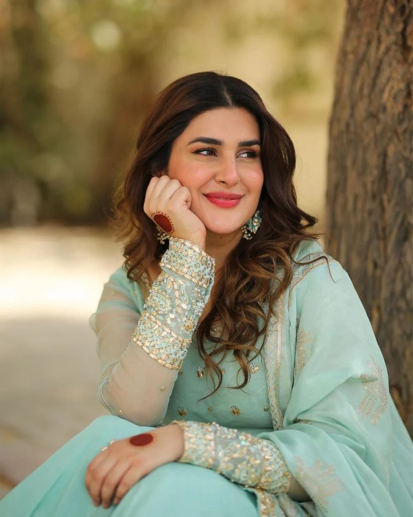 Kubra Khan Eid Pictures are super Gorgeous