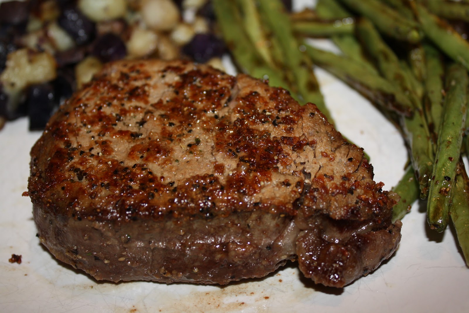 Charm Hour: Filet Mignon with Creamy Goat Cheese Sauce