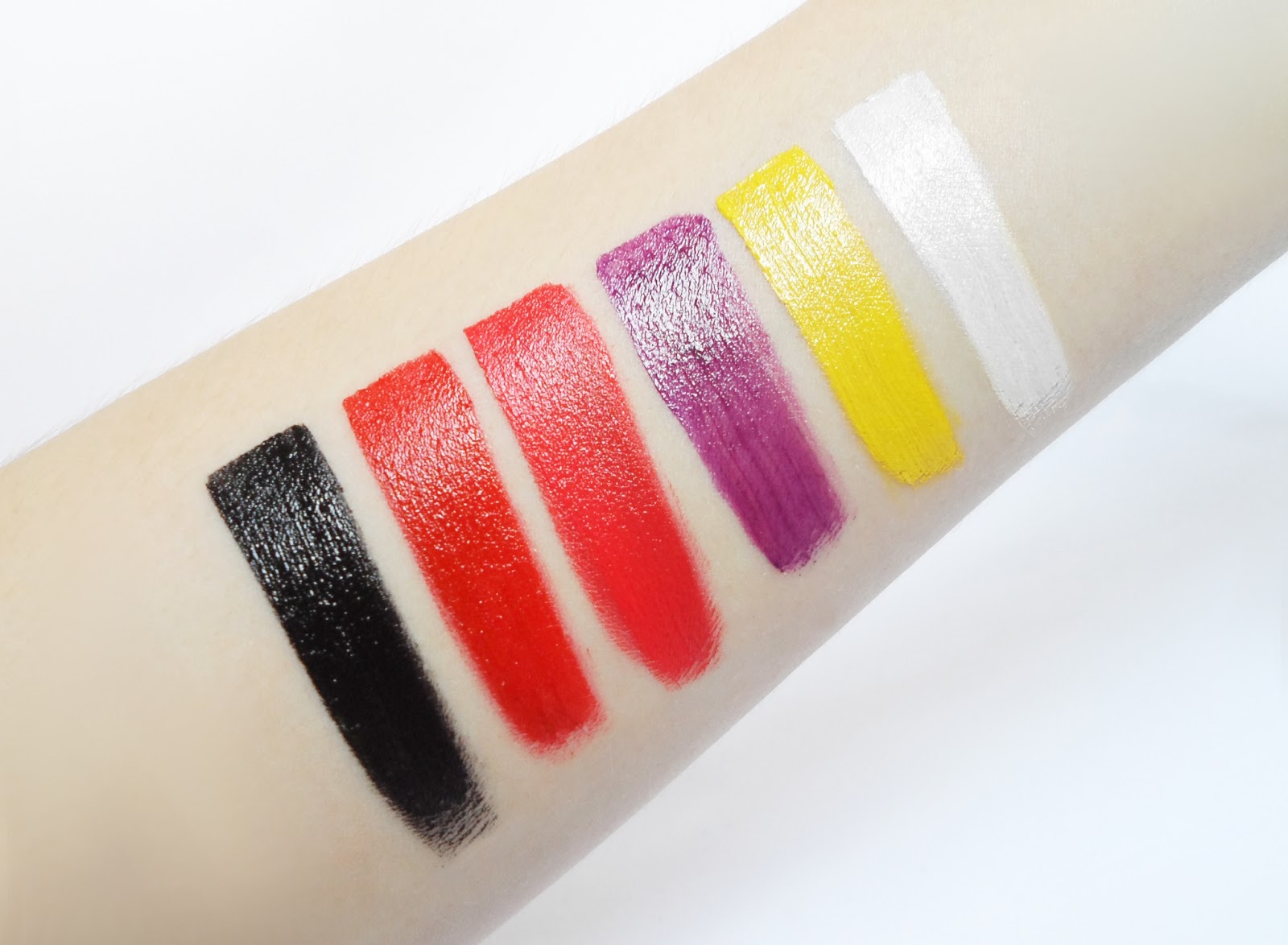 12 Colors Greasepaint Palette / Review & Swacthes January Girl