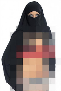 Berpurdah tetapi Berbikini - Kempen Anti-Islam